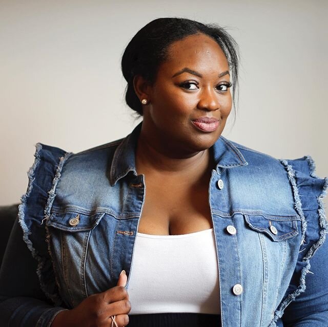 I have been thinking of what skills I have that I can use to help support Black creatives, professionals and business owners, here in Chicago. As a photographer, I truly love photographing people. That being said, I would like to offer five individua