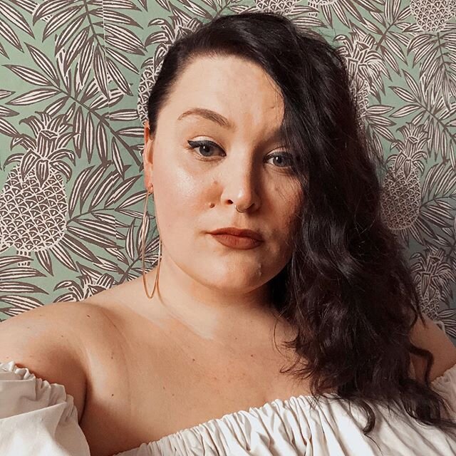 It’s the end of an era...along with an update to my website (link in bio), I have updated my Instagram handle to @AGirlNamedPerry. Lots of exciting things are happening and I can’t wait to share more soon! 💕