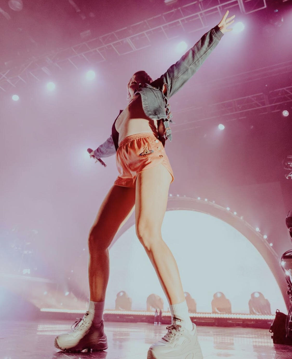 TOVE LO X SUNSHINE KITTY