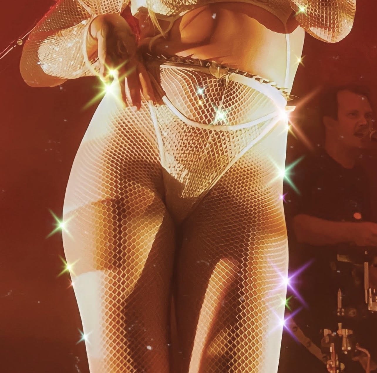 TOVE LO