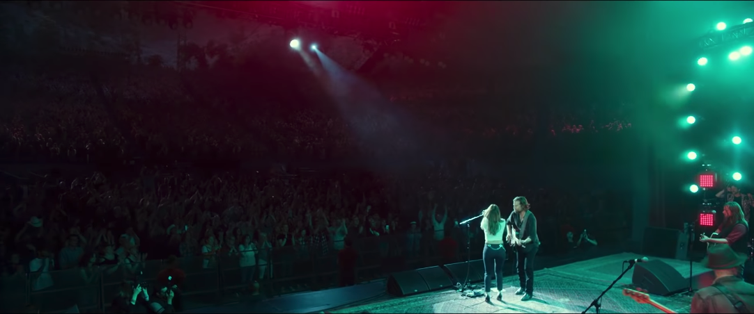 Another example of the cyan and red during Jack and Ally’s first performance of Shallow. Here you can see the blue almost creating a force field around the couple from the red.