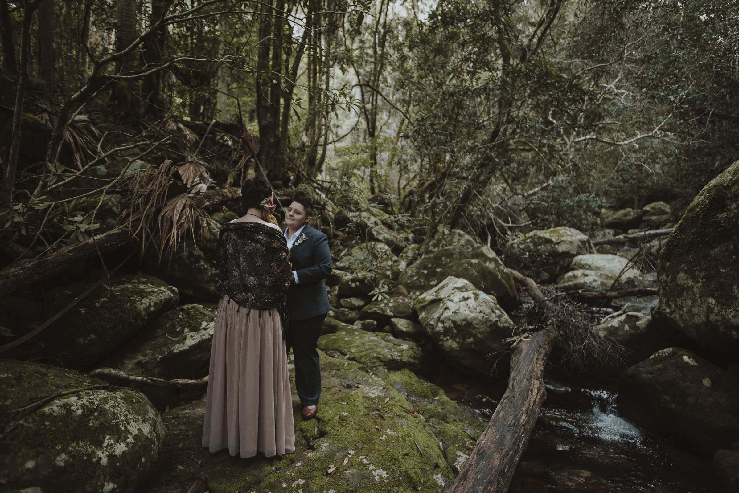 Susan_Remi_Same_Sex_Elopement_Anteloping_Kangaroo_Valley_Blog-44.jpg