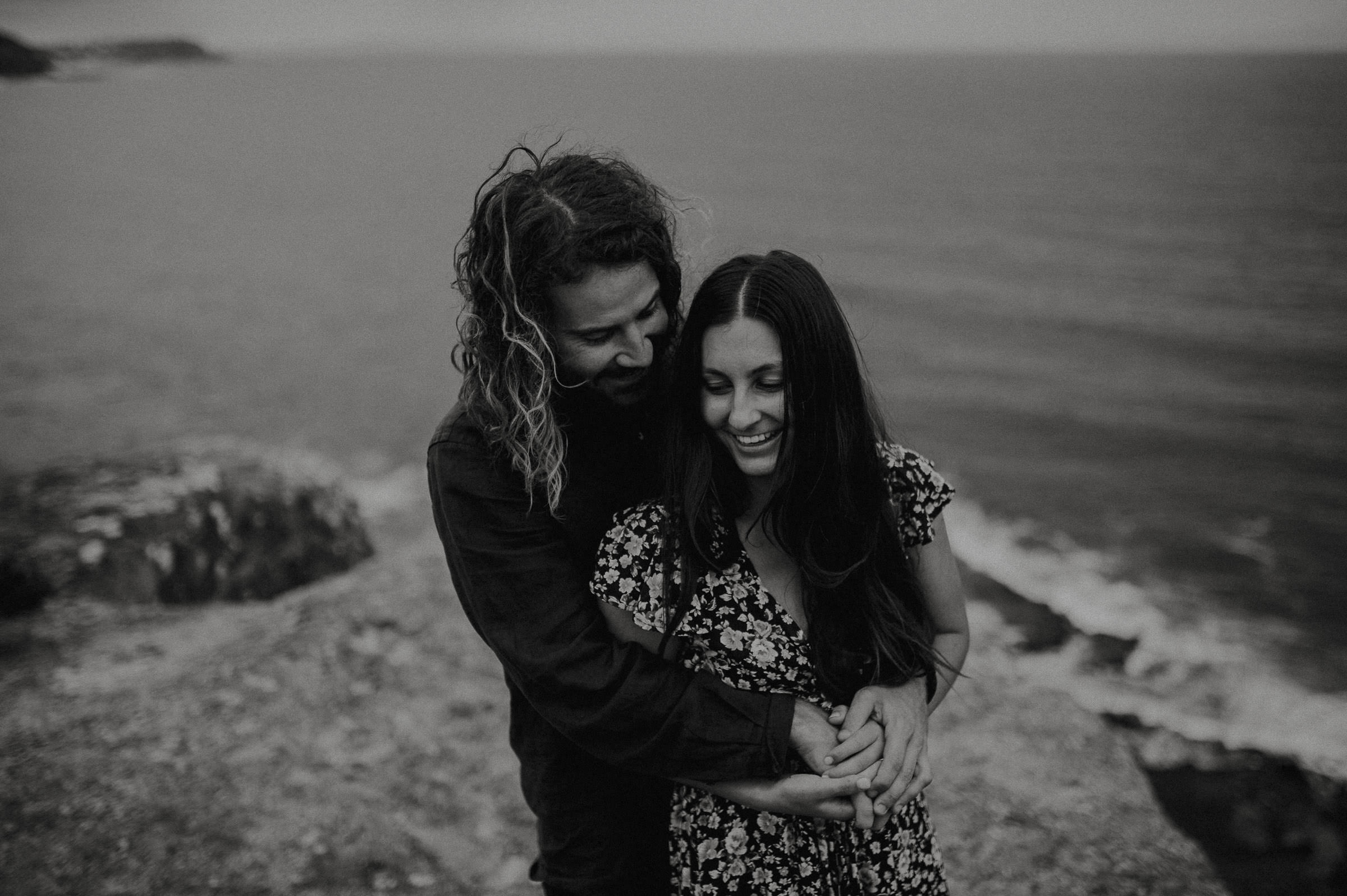 Jess_Jamie_Glenrock_Engagement_Shoot_Blog-12.jpg