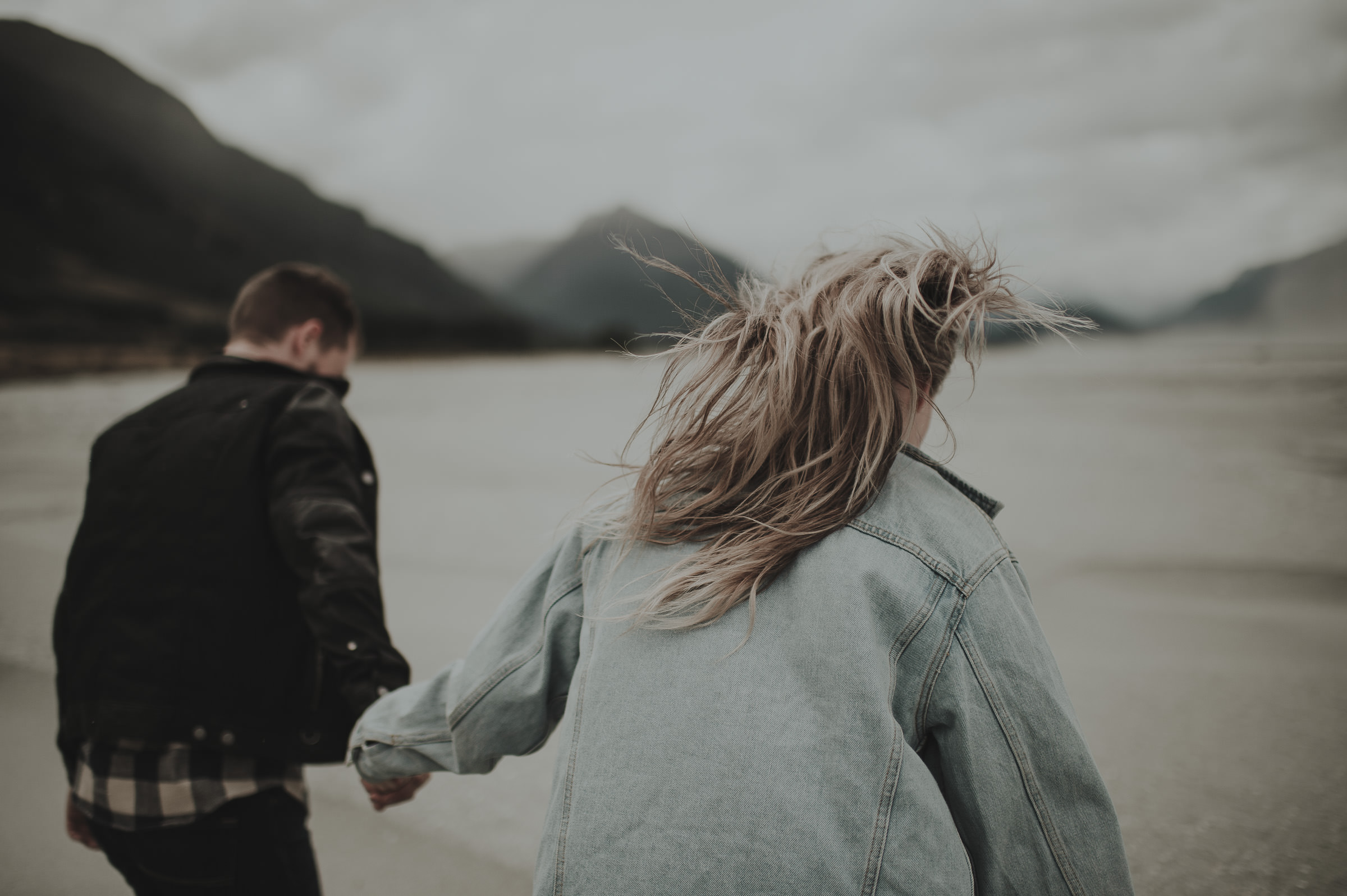 Katie_Hamish_Glenorchy_New_Zealand_Couple_Shoot-6.jpg
