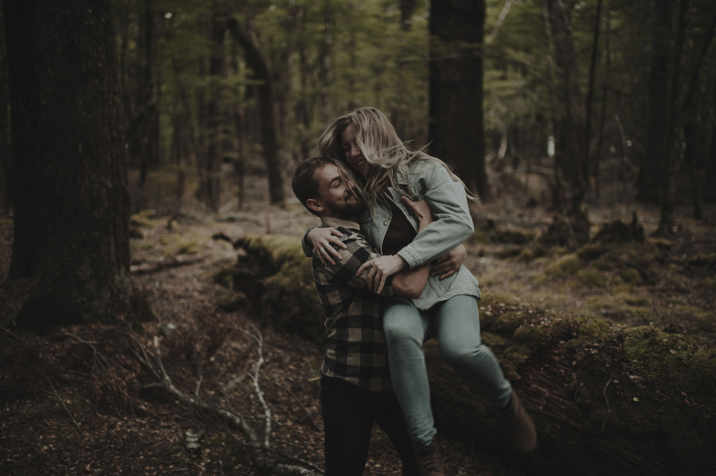 Katie_Hamish_Glenorchy_New_Zealand_Couple_Shoot-42.jpg