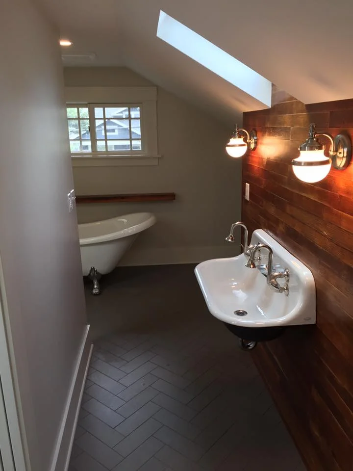 Master Bath.jpg