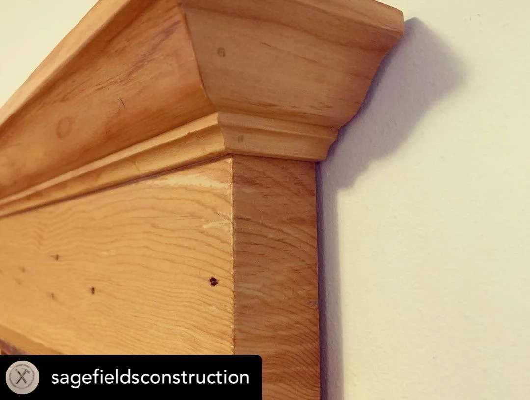 Custom Jewelry Holder detail view