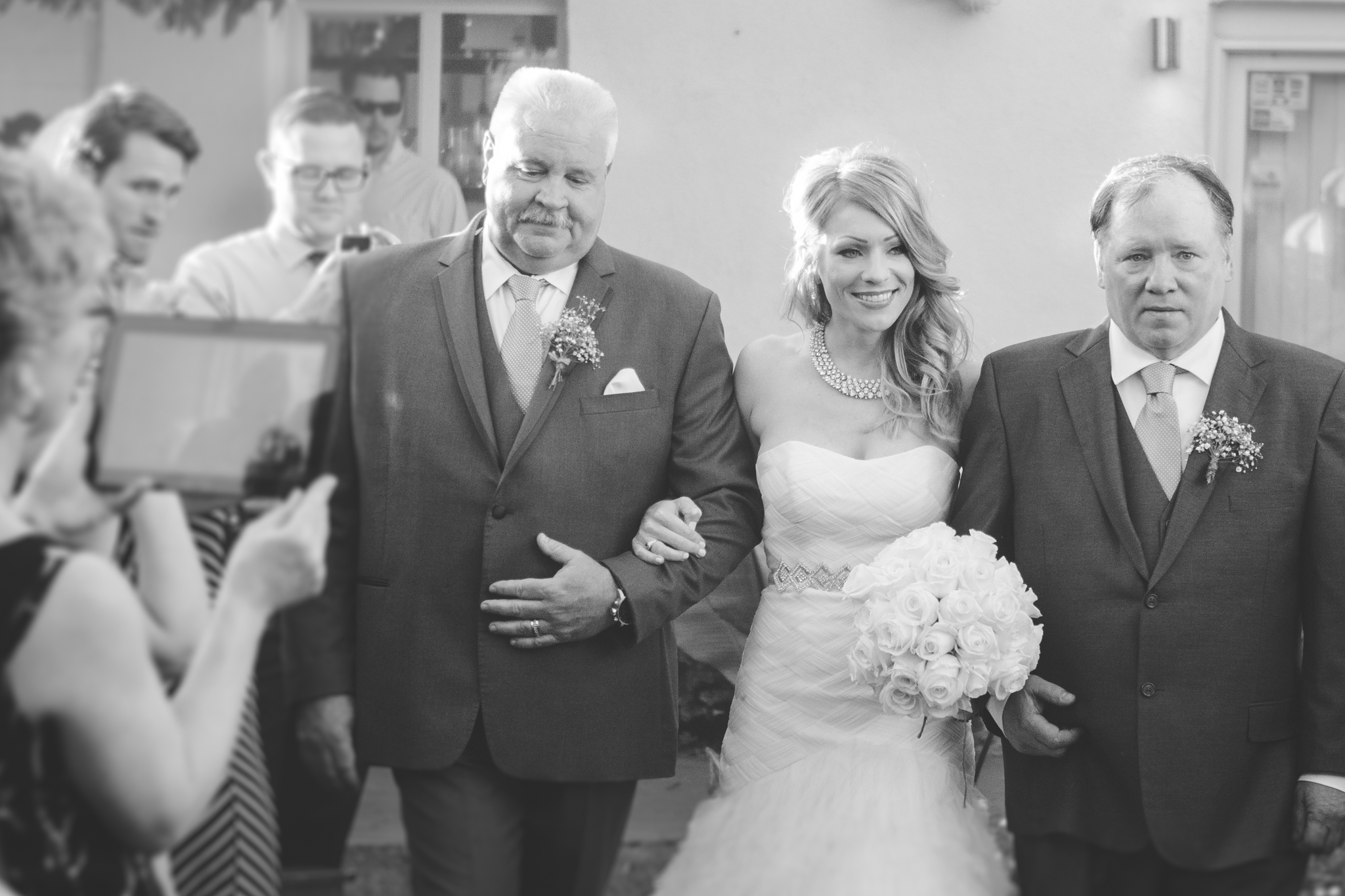 scottsdale=wedding-photographer--el-dorado-bride-walking-aisle