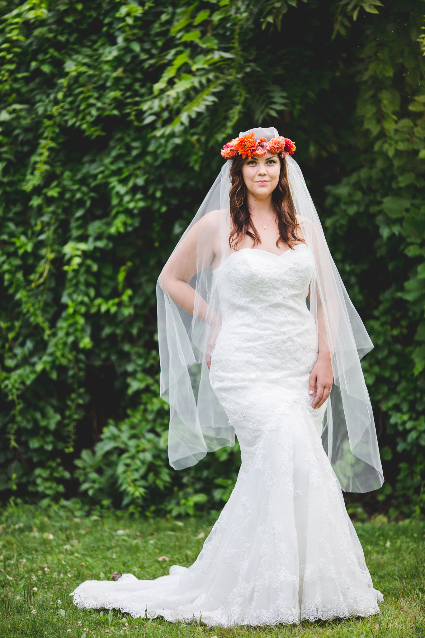 bridal-portrait-wedding-dress-colorful-nature-tiff