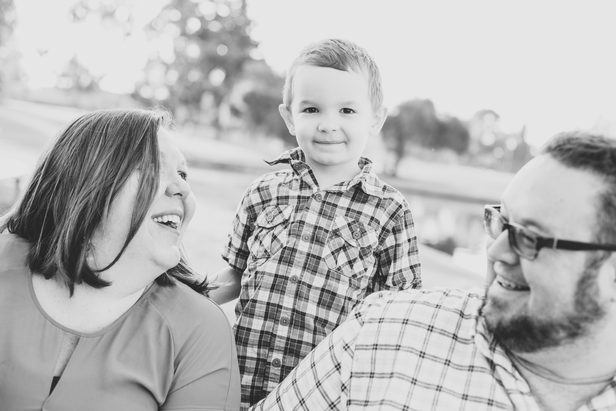reed black and white scottsdale family portrait