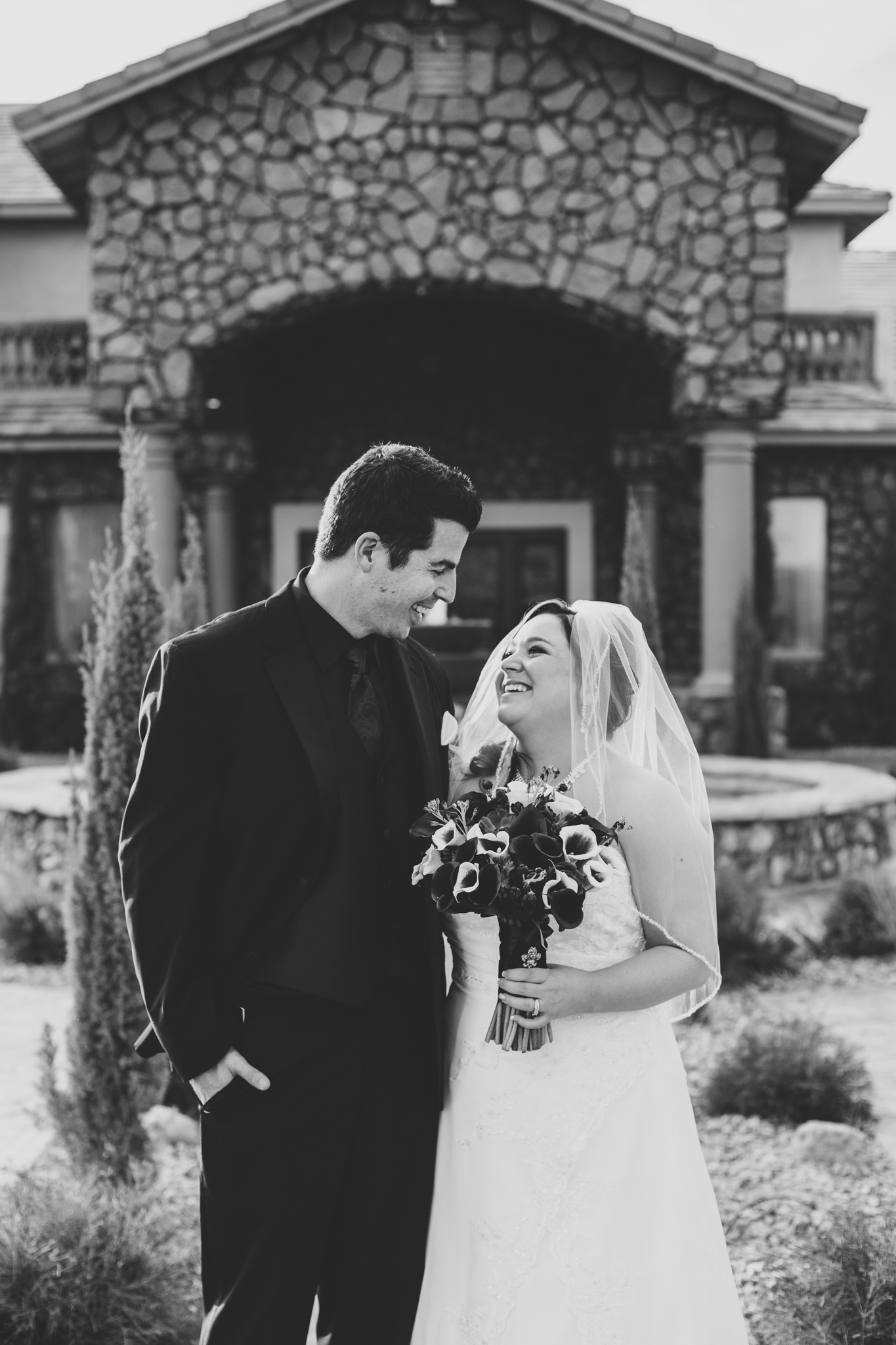 aaron kes photography bride and groom black and white laughing portraits mj