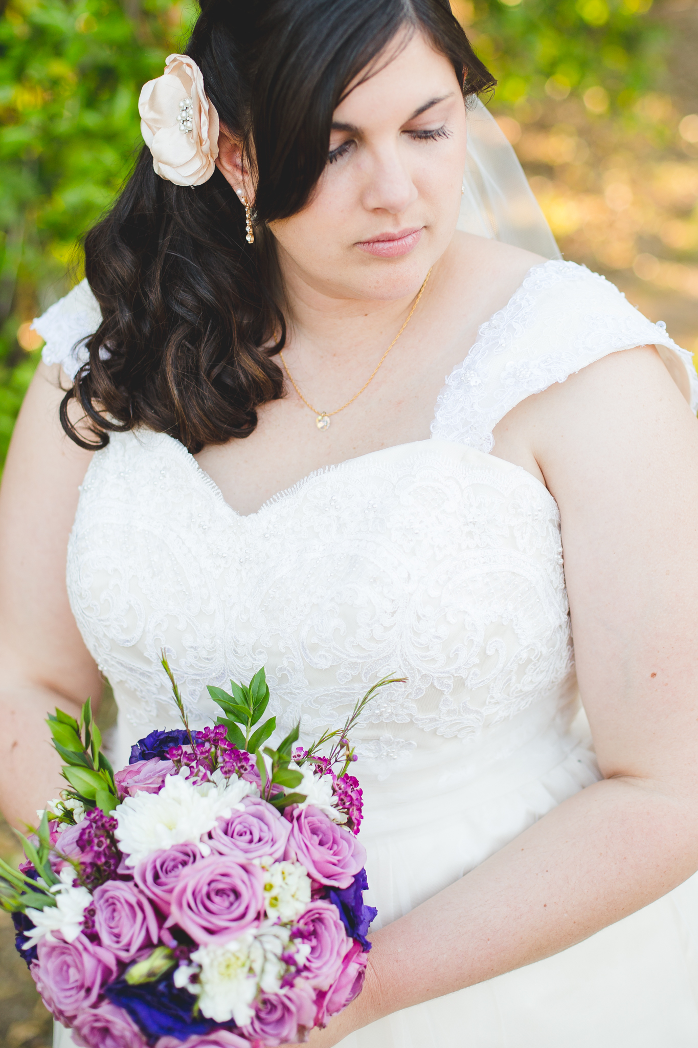 bridal portrait with bouquet sd