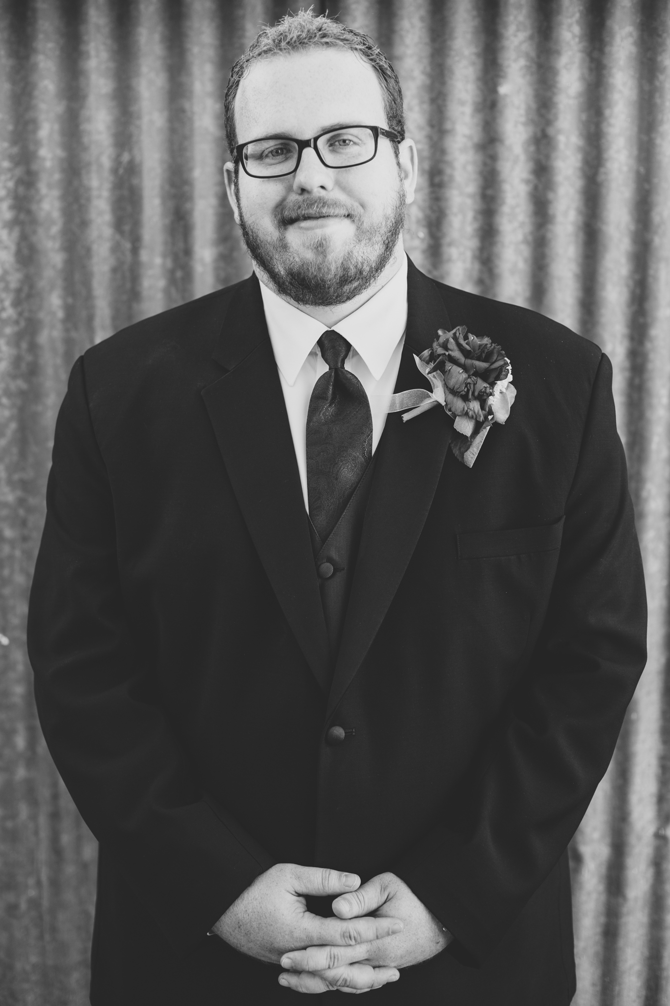 black and white groom portrait sd