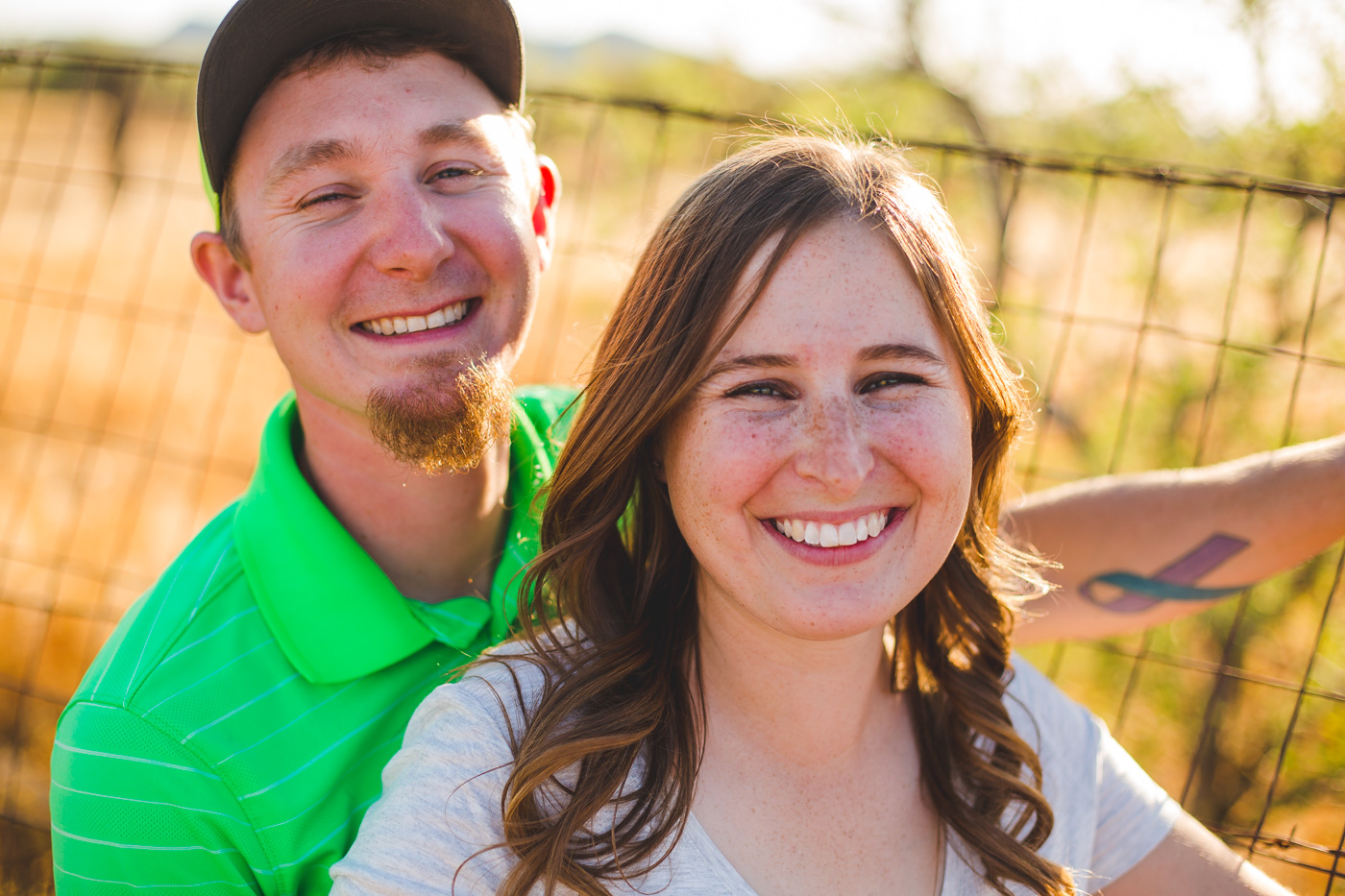engagement-session-laughing-aaron-kes-photography