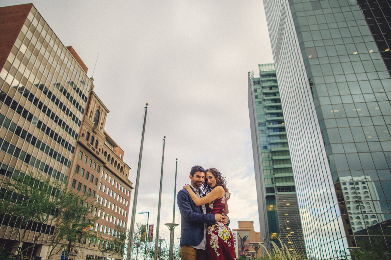 aaron-kes-photography-downtown-phoenix-engagement-session