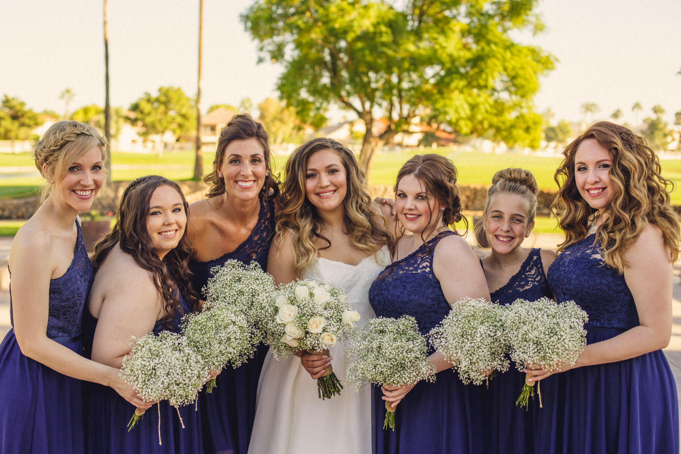 bridesmaids-arrowhead-country-club-wedding