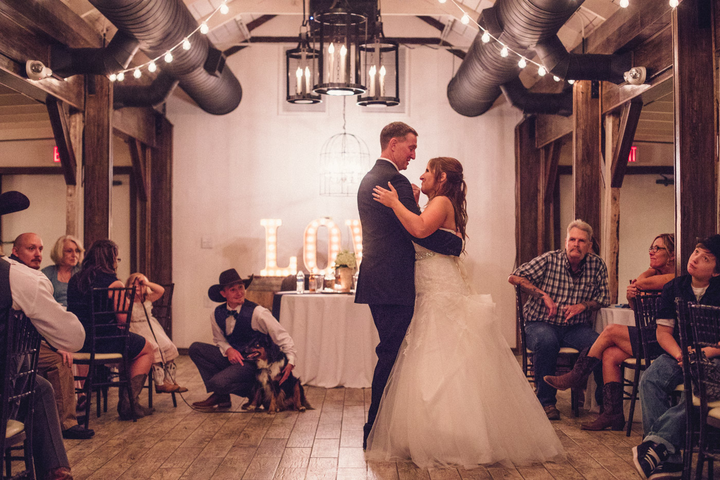windmill-winery-photographer-father-daughter-dance