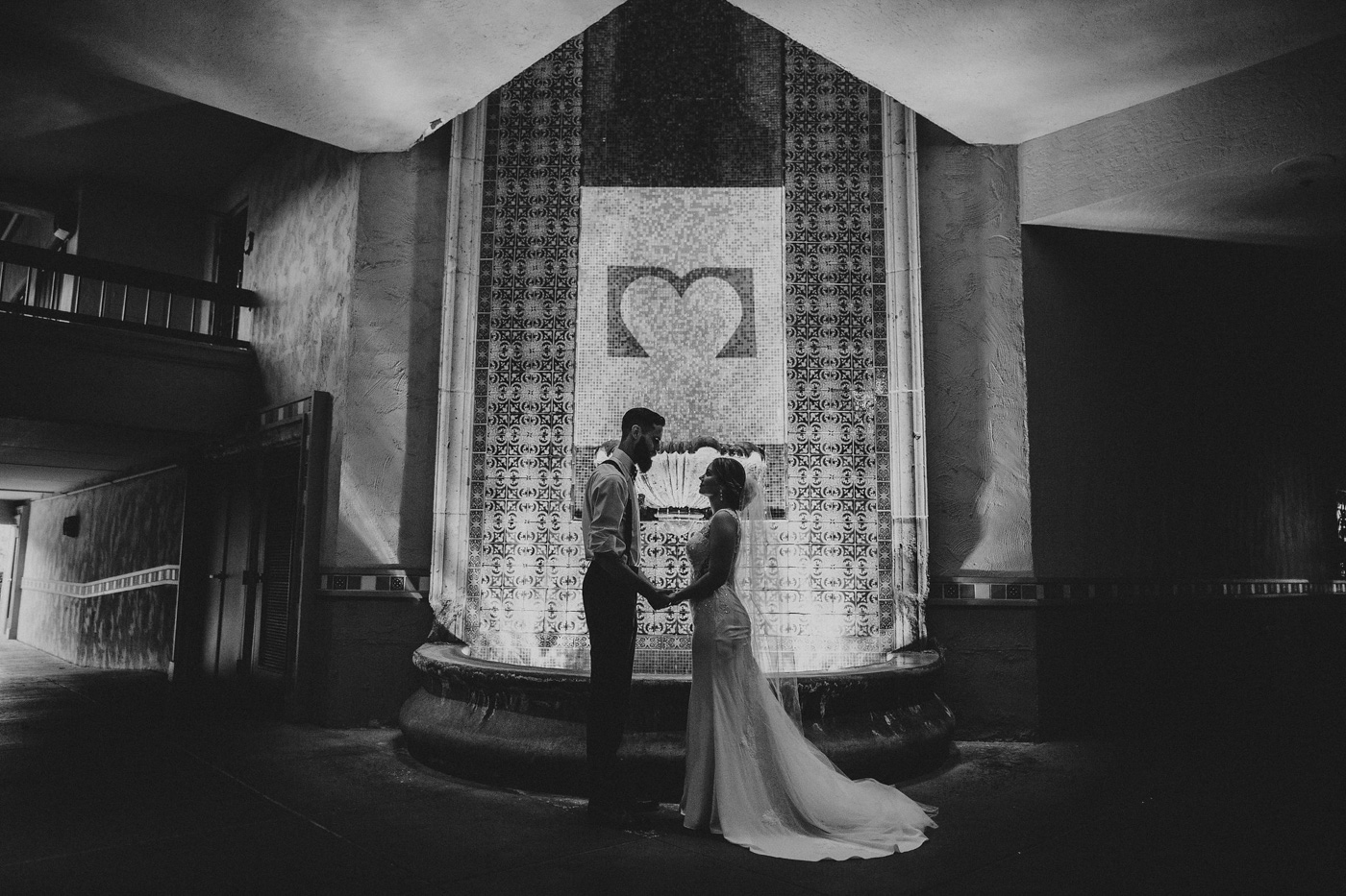 black-and-white-wedding-portrait-scottsdale-az