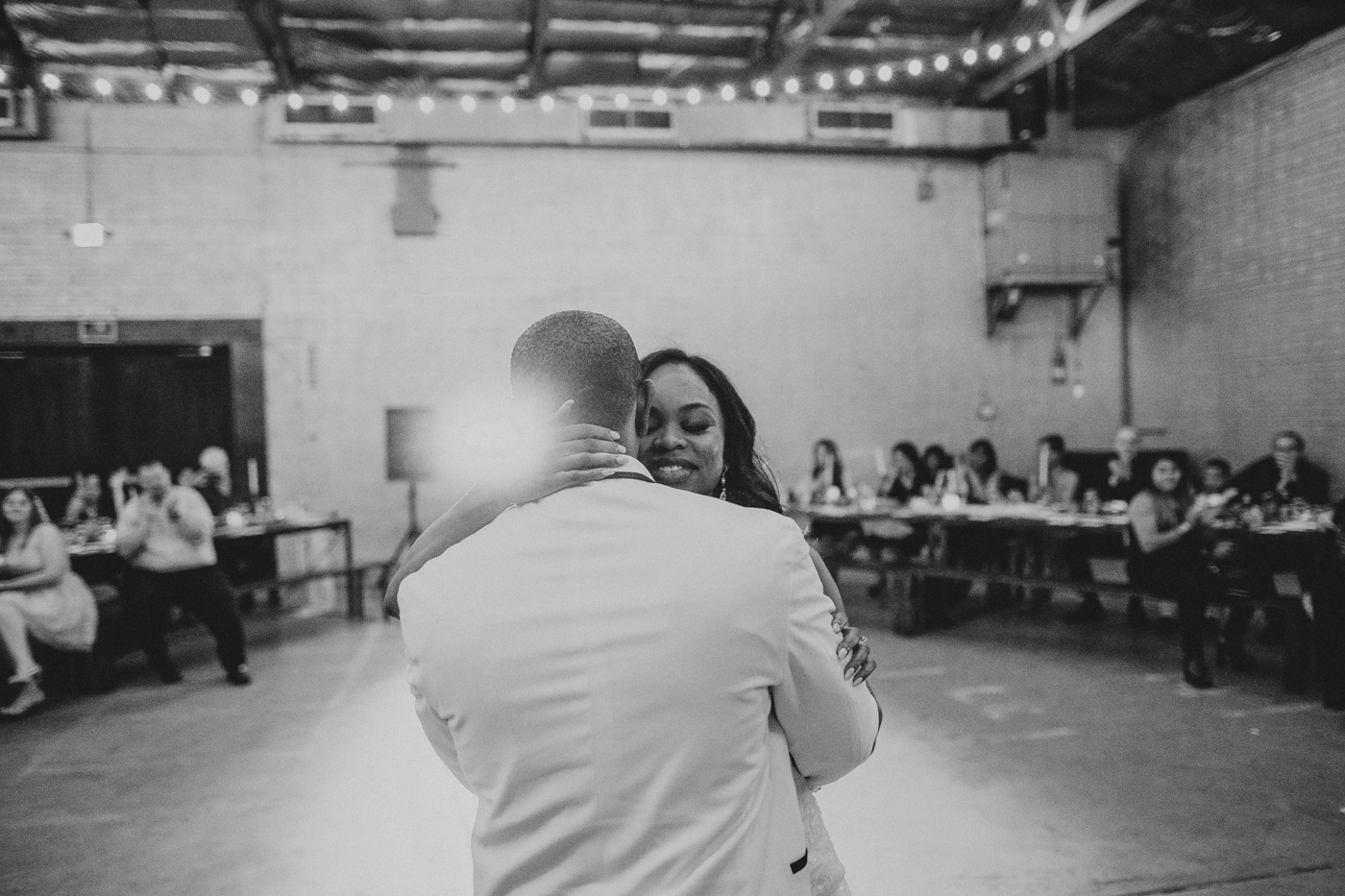black-and-white-first-dance