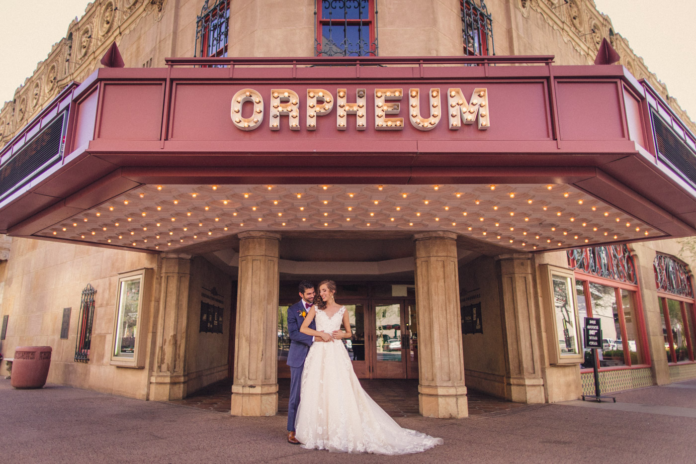 orpheum-theatre-wedding-portrait-phoenix
