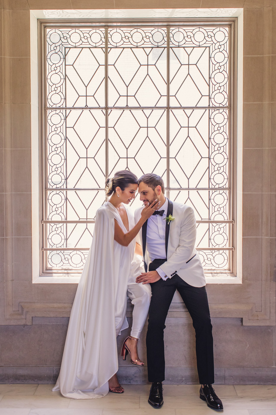 san-francisco-city-hall-weddings-window-photo