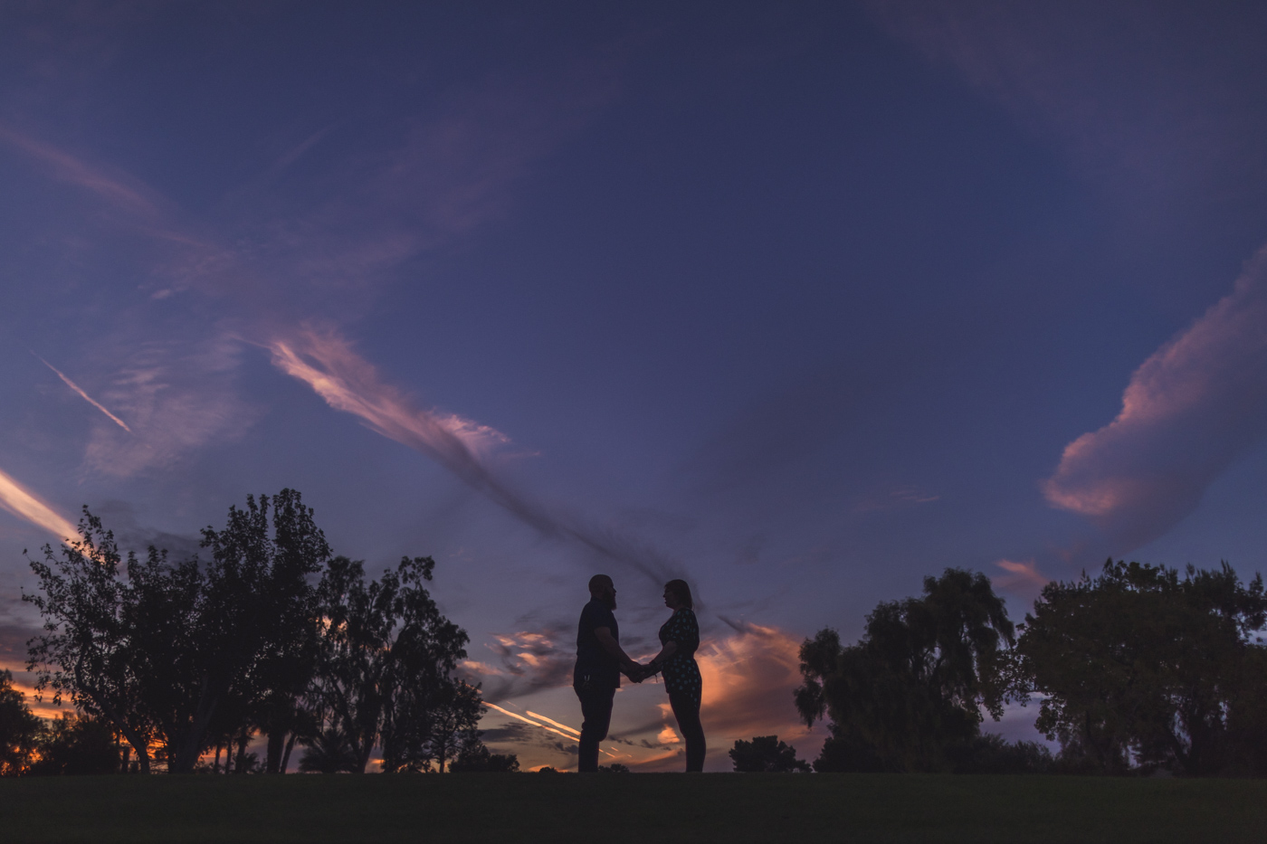 paradise-valley-country-club-engagement-session-sunset
