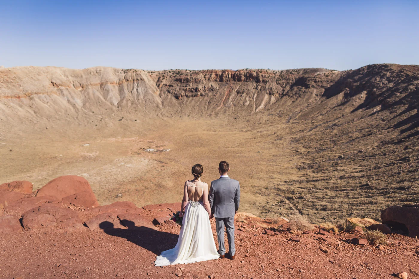 epic-elopement-meteor-crater-az