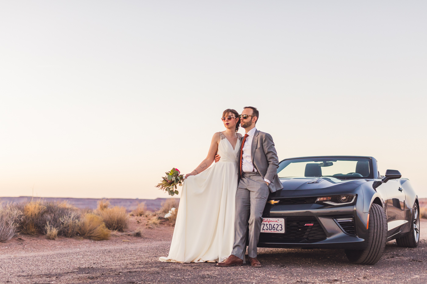 cool-car-wedding-photo