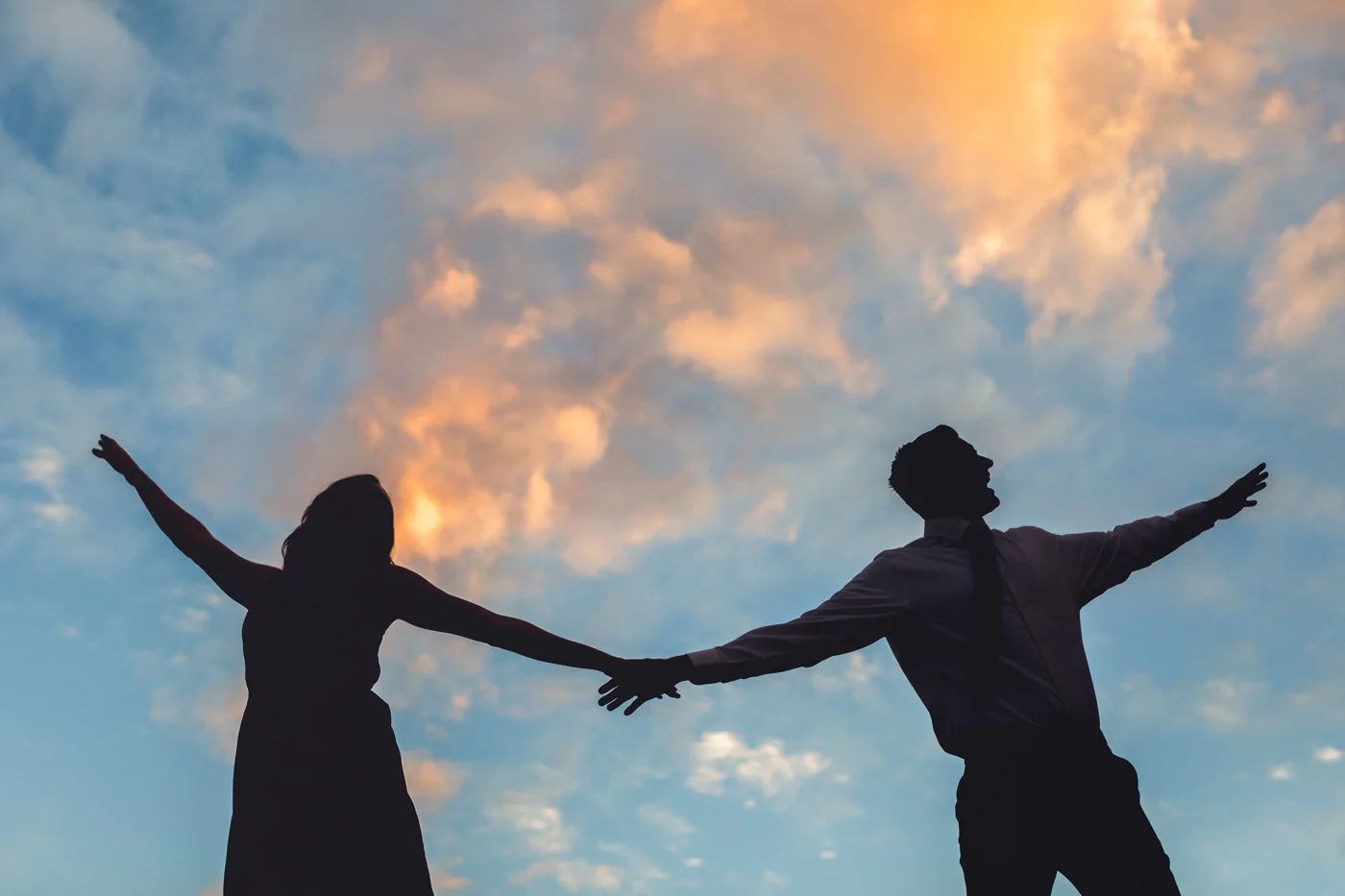 engagement-session-silhouette-photo.jpg