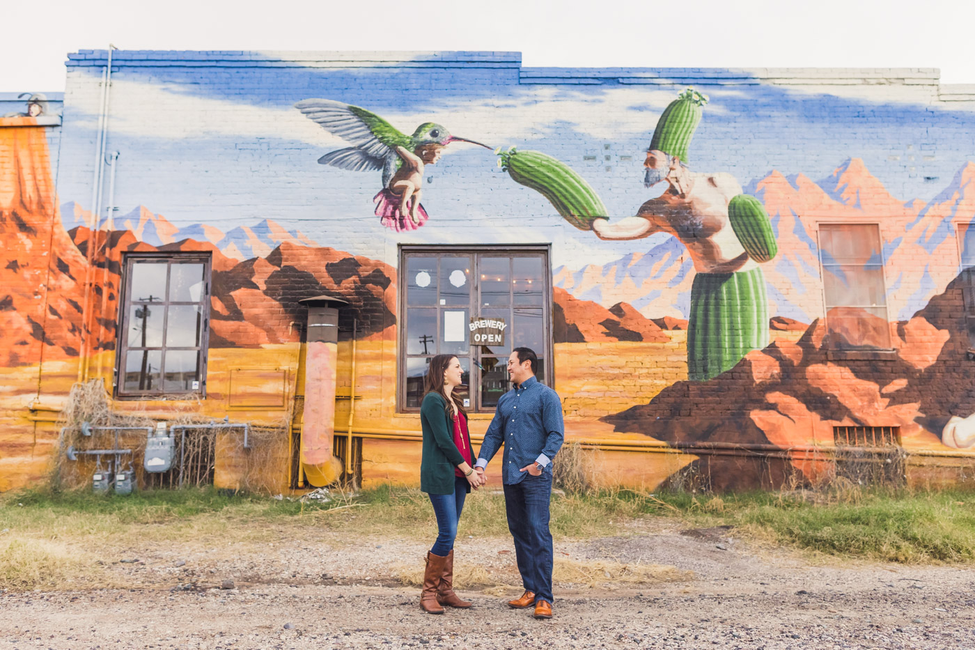 colorful-mural-tucson-engagement-session
