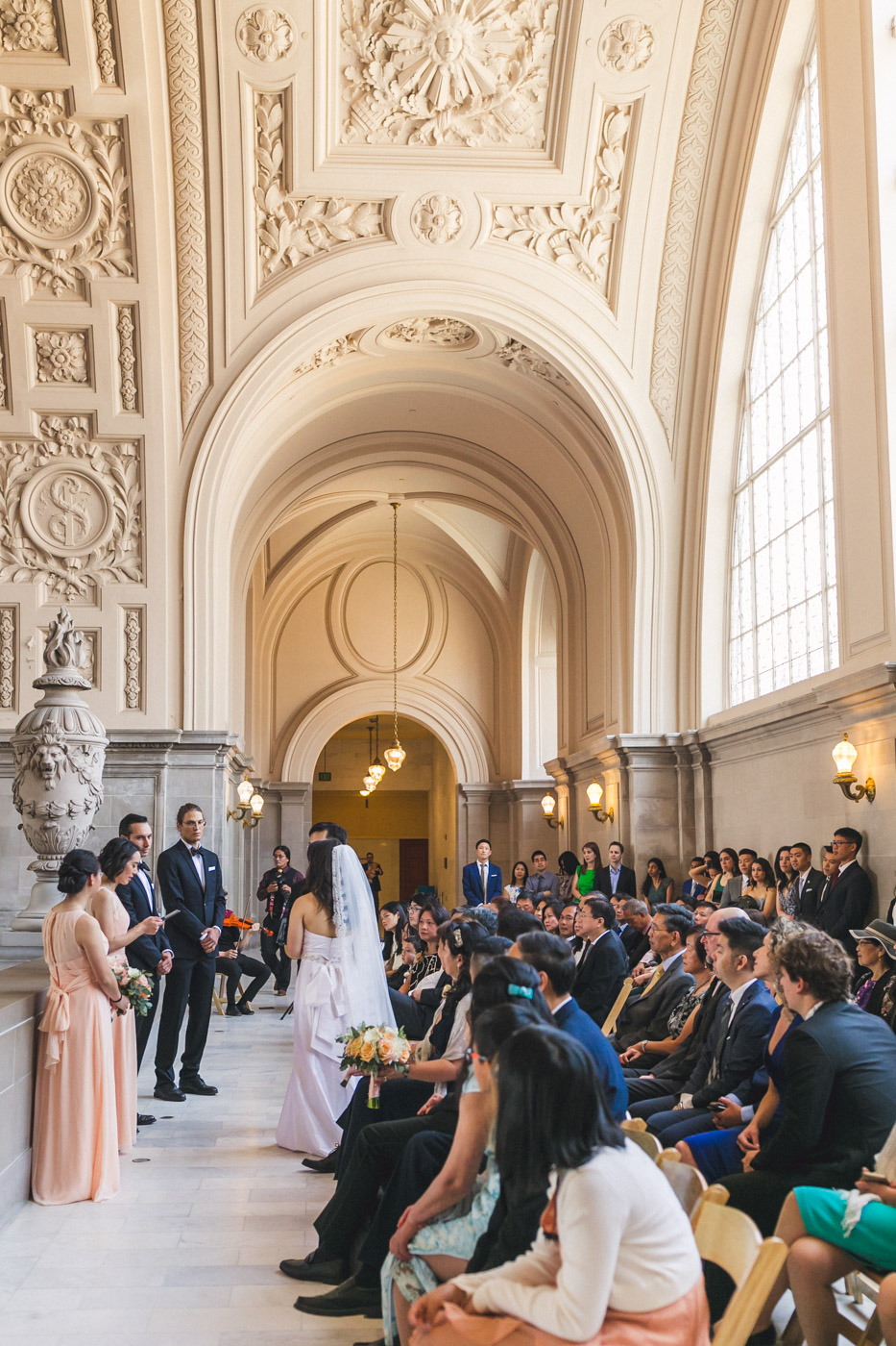 san-francisco-city-hall-4th-floor-gallery-wedding