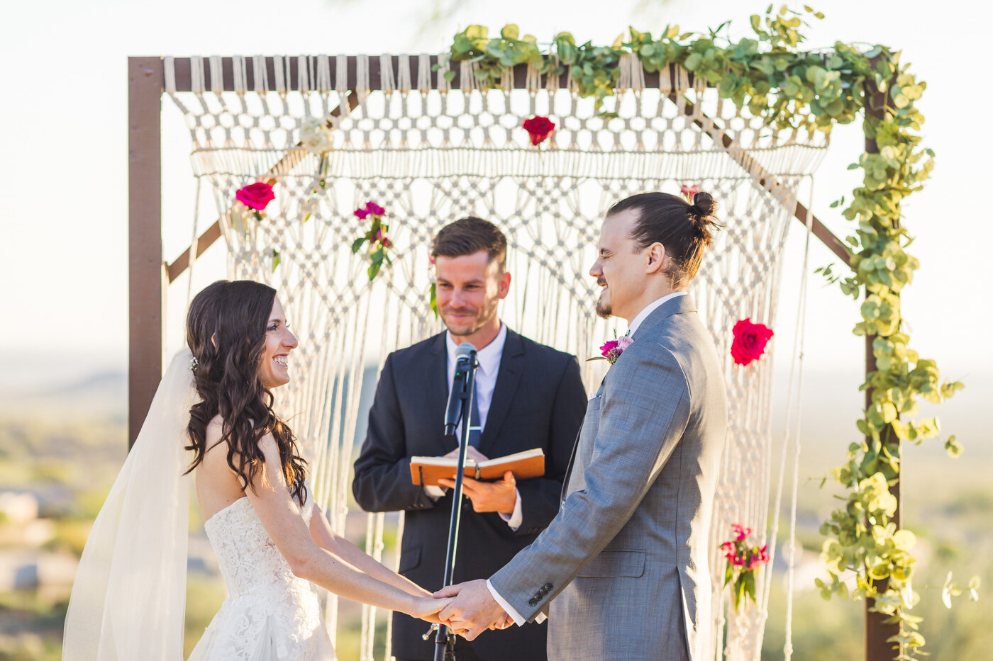 macrame-wedding-backdrop
