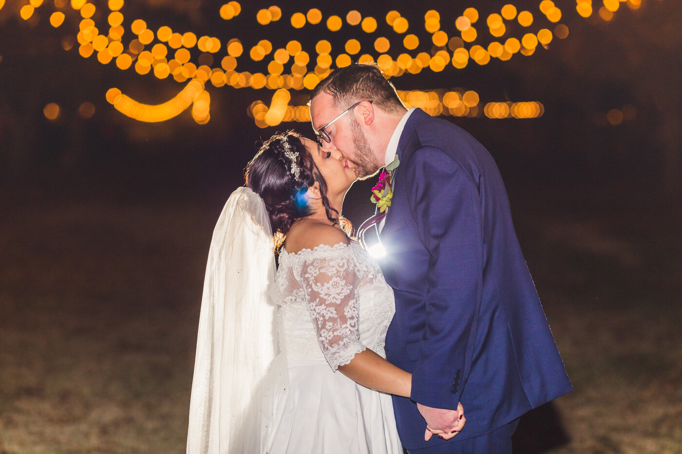 twinkle-lights-night-wedding-photo