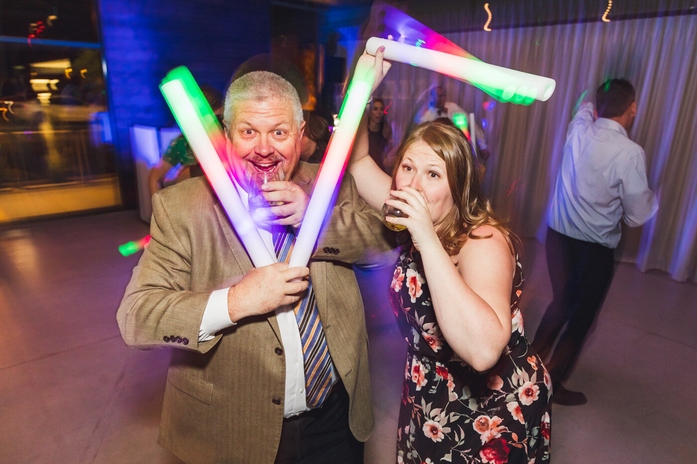 glow-stick-wedding-reception