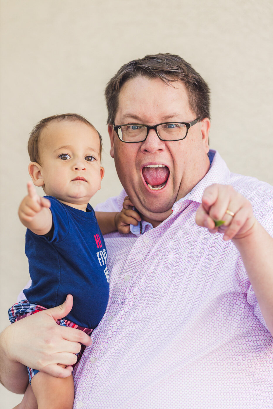 funny-photo-of-dad-and-son