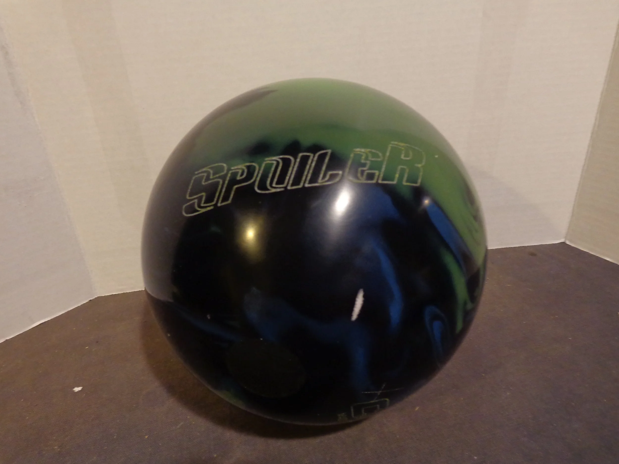 Columbia 300 — Strike Again Bowling