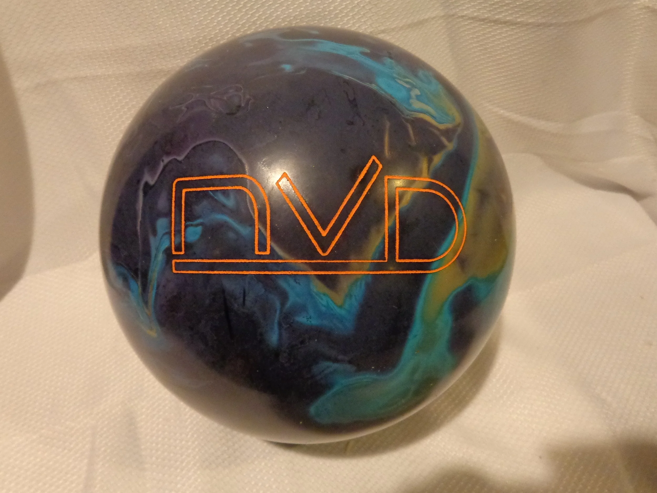 Ebonite — Strike Again Bowling
