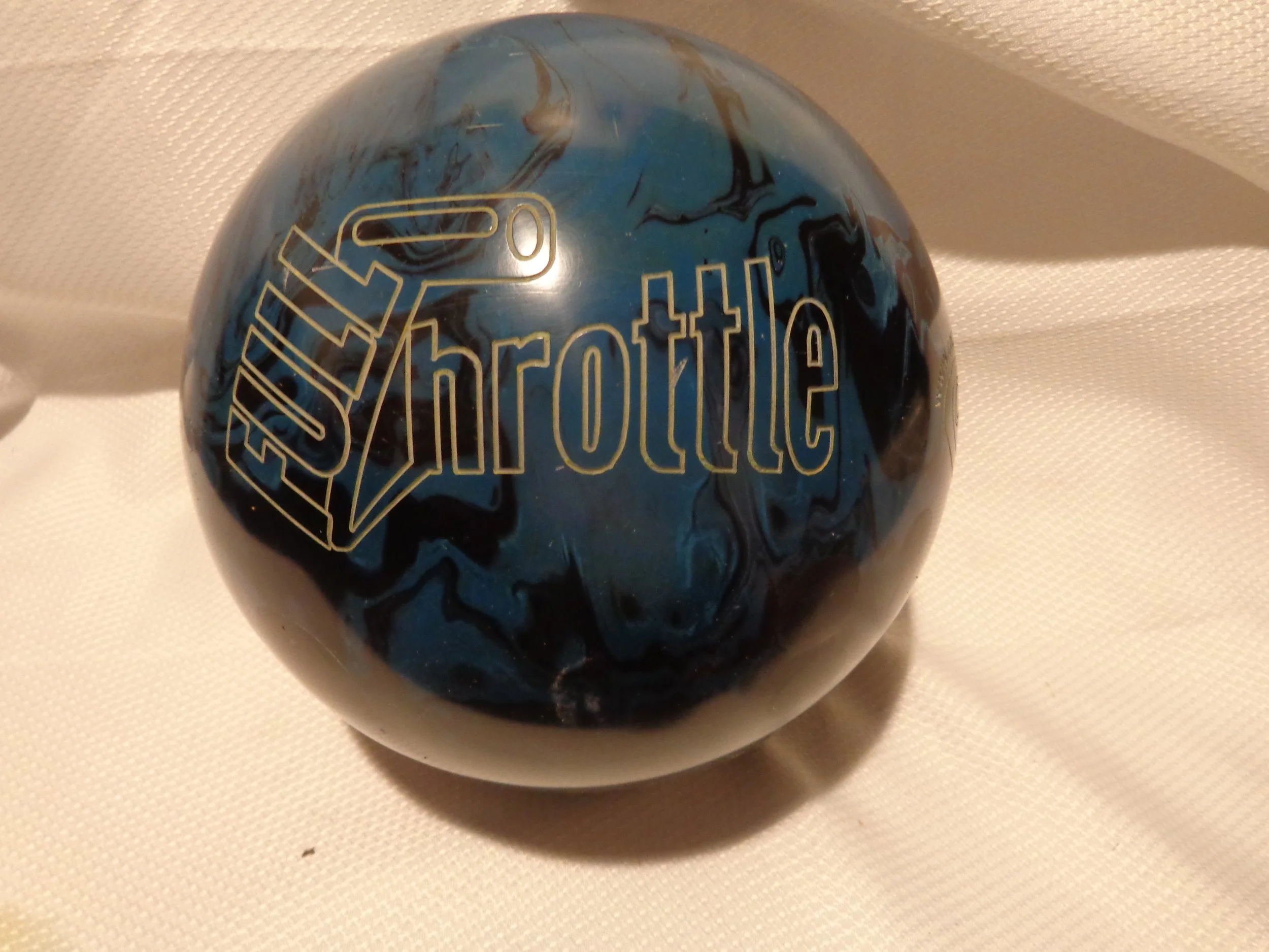 Columbia 300 — Strike Again Bowling