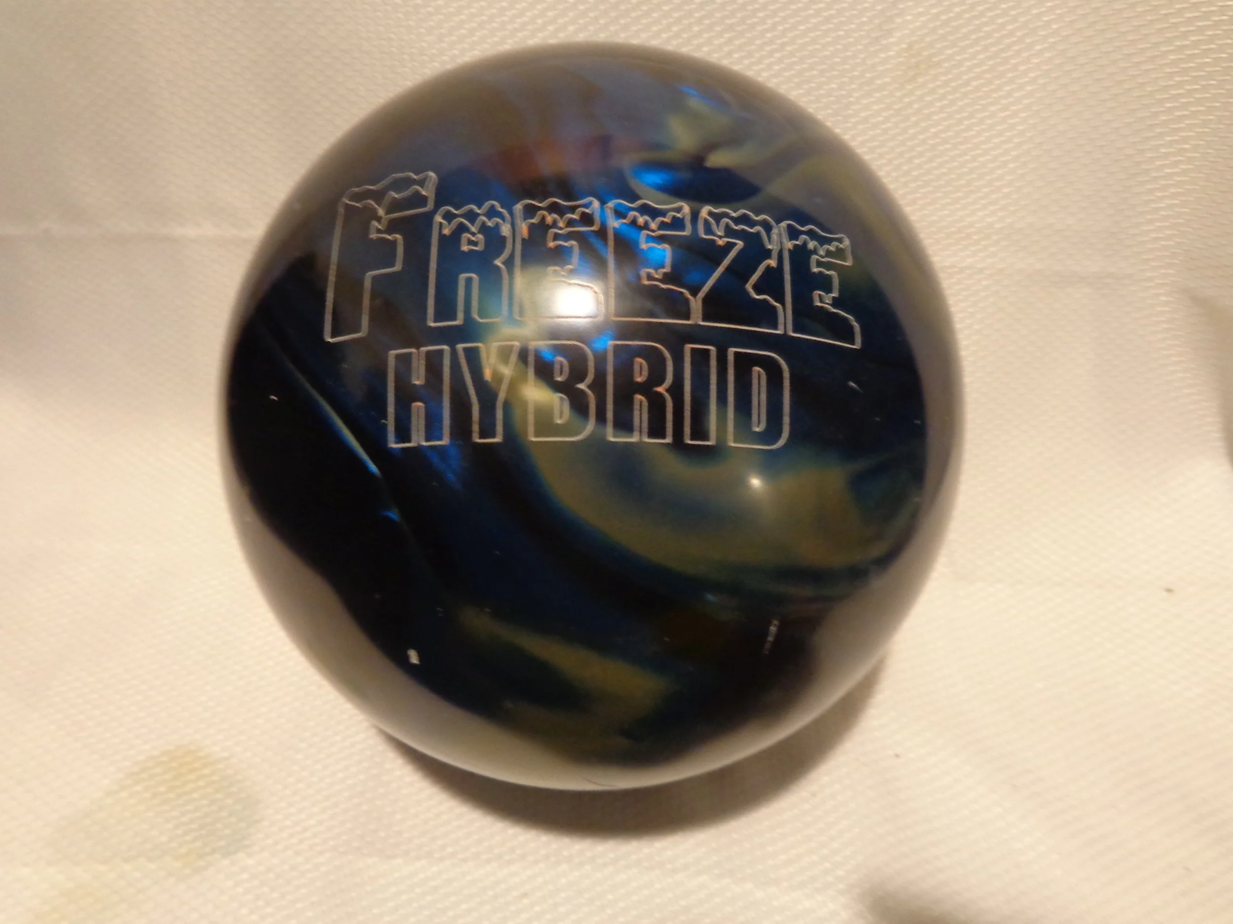Columbia 300 — Strike Again Bowling