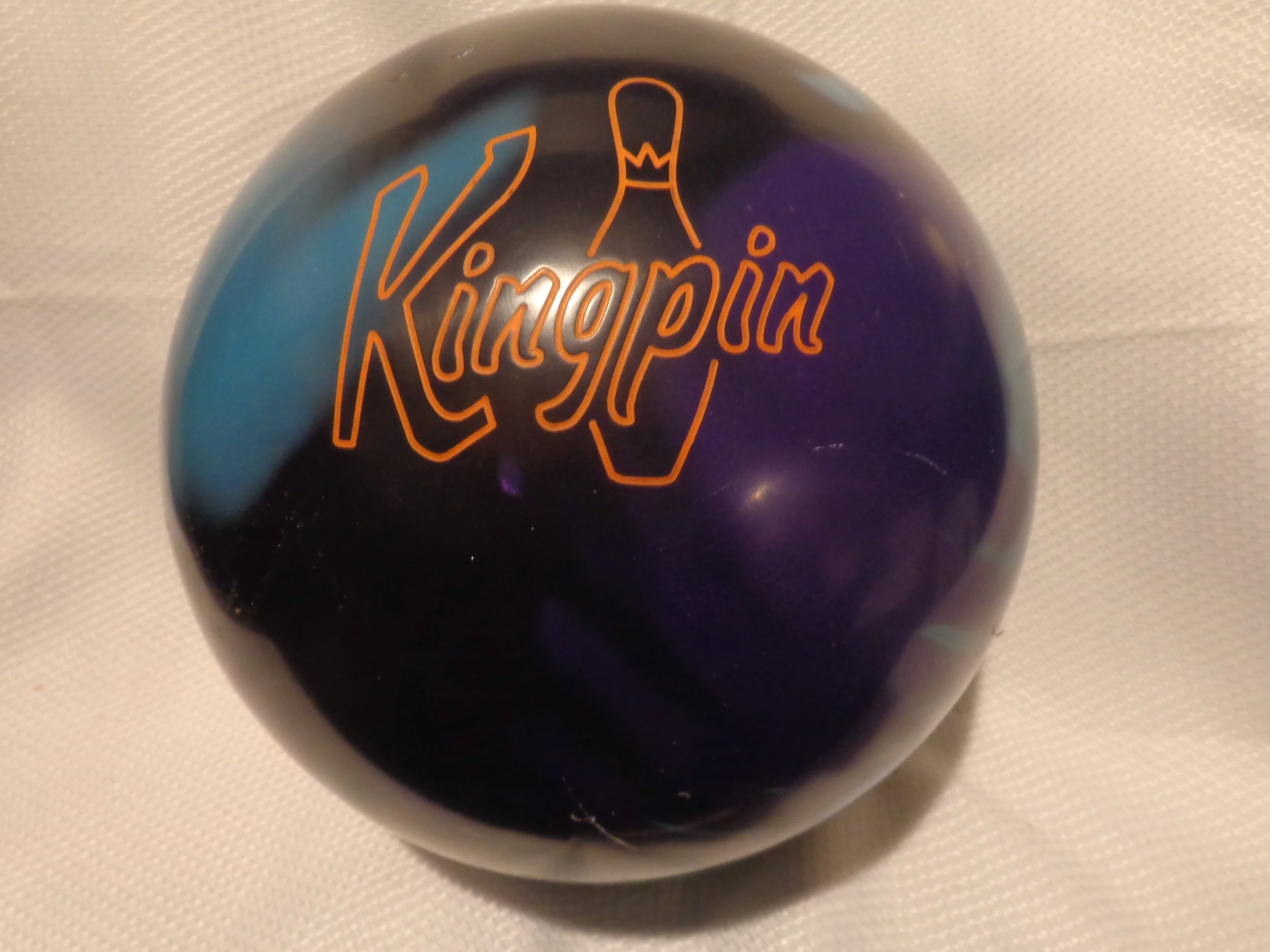Bestel de Brunswick Twist Red/Purple bowlingbal bij