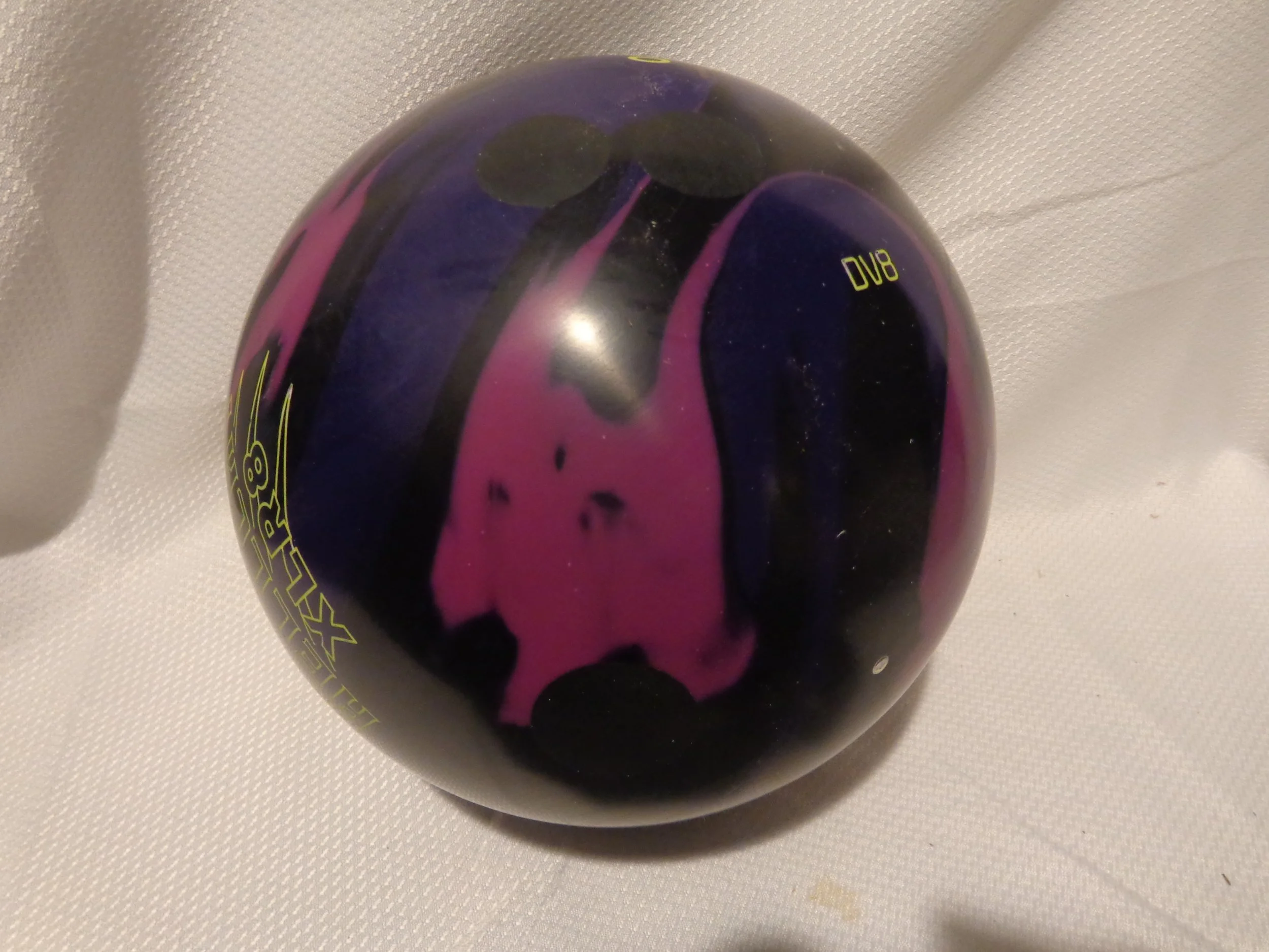 14 Lb. Hellcat XLR8 — Strike Again Bowling