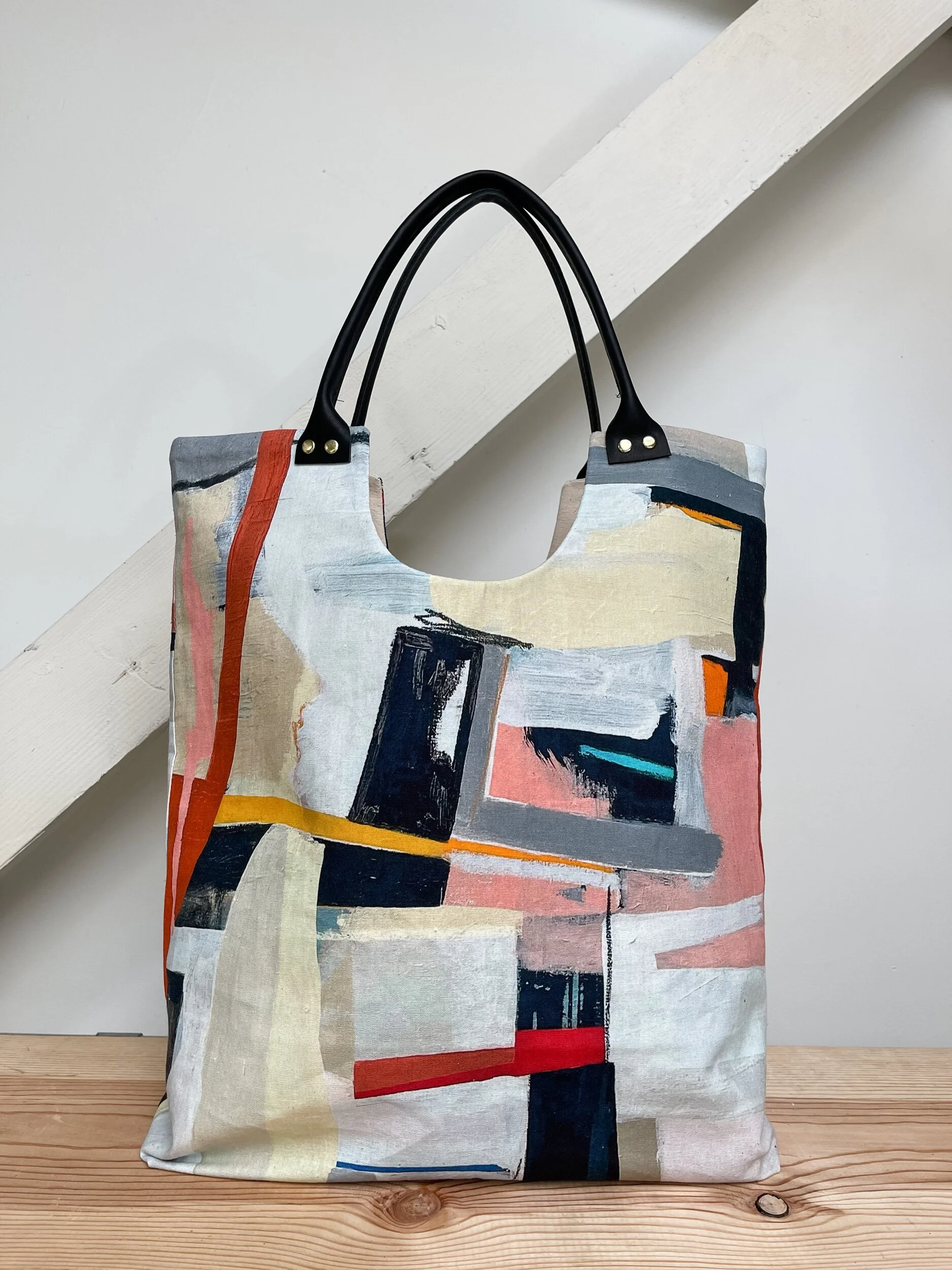 8B4F649D-235E-4ABF-81F9-50F39103A1F4