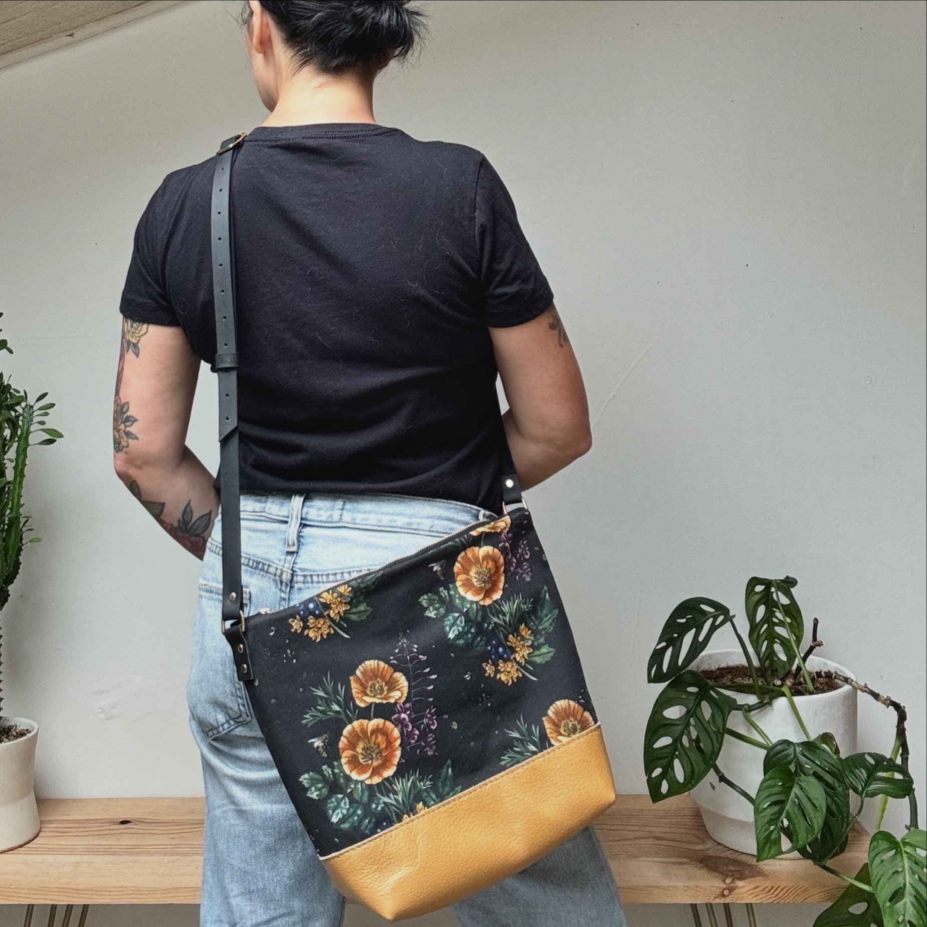 Bringing back one of the favorite designs by @alicestattoos in our new bag style, the Coco Crossbody. Looking fab in California Poppy, Alaskan Fireweed, Oregon Grape and Honey Bee 🐝 with black or camel leather bottom. Has 4 interior pockets for orga