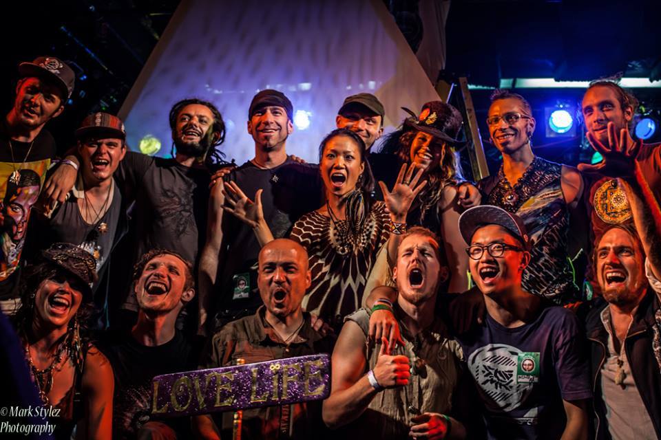 Our Favorite spiritual bass artists and the Love Life Sign SONIC BLOOM 2013/2014!