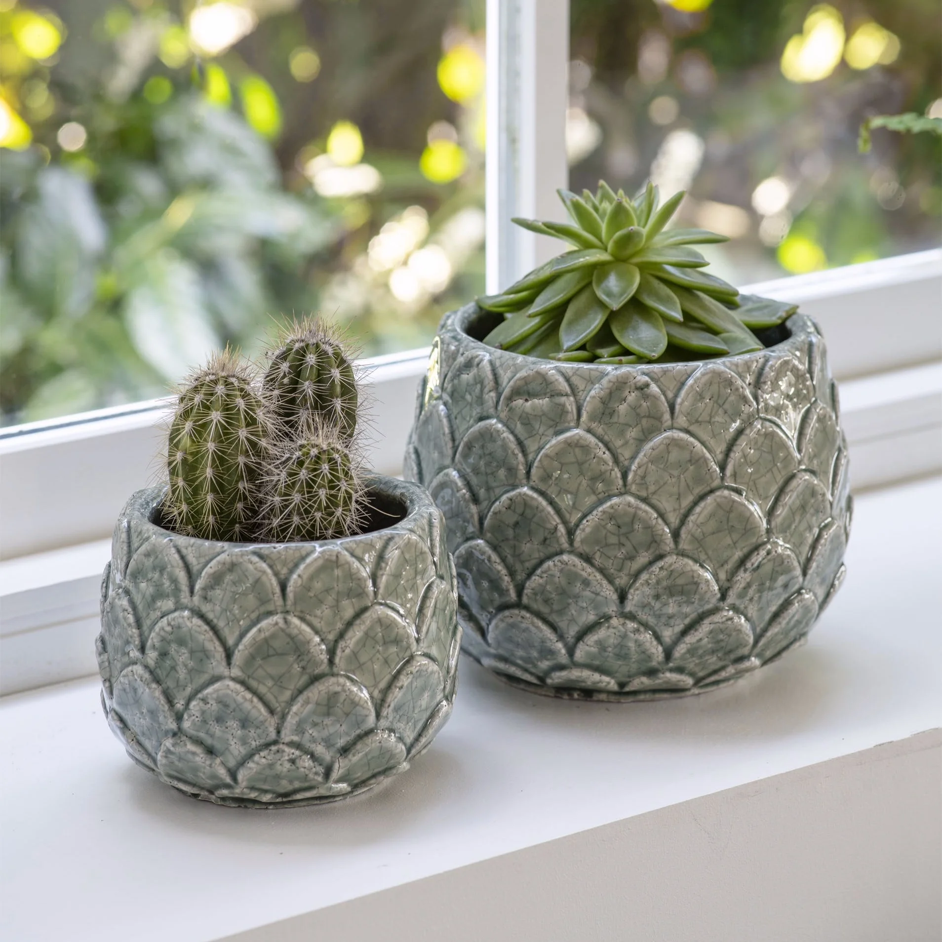 Artichoke+Pot+in+Aqua-2.jpg