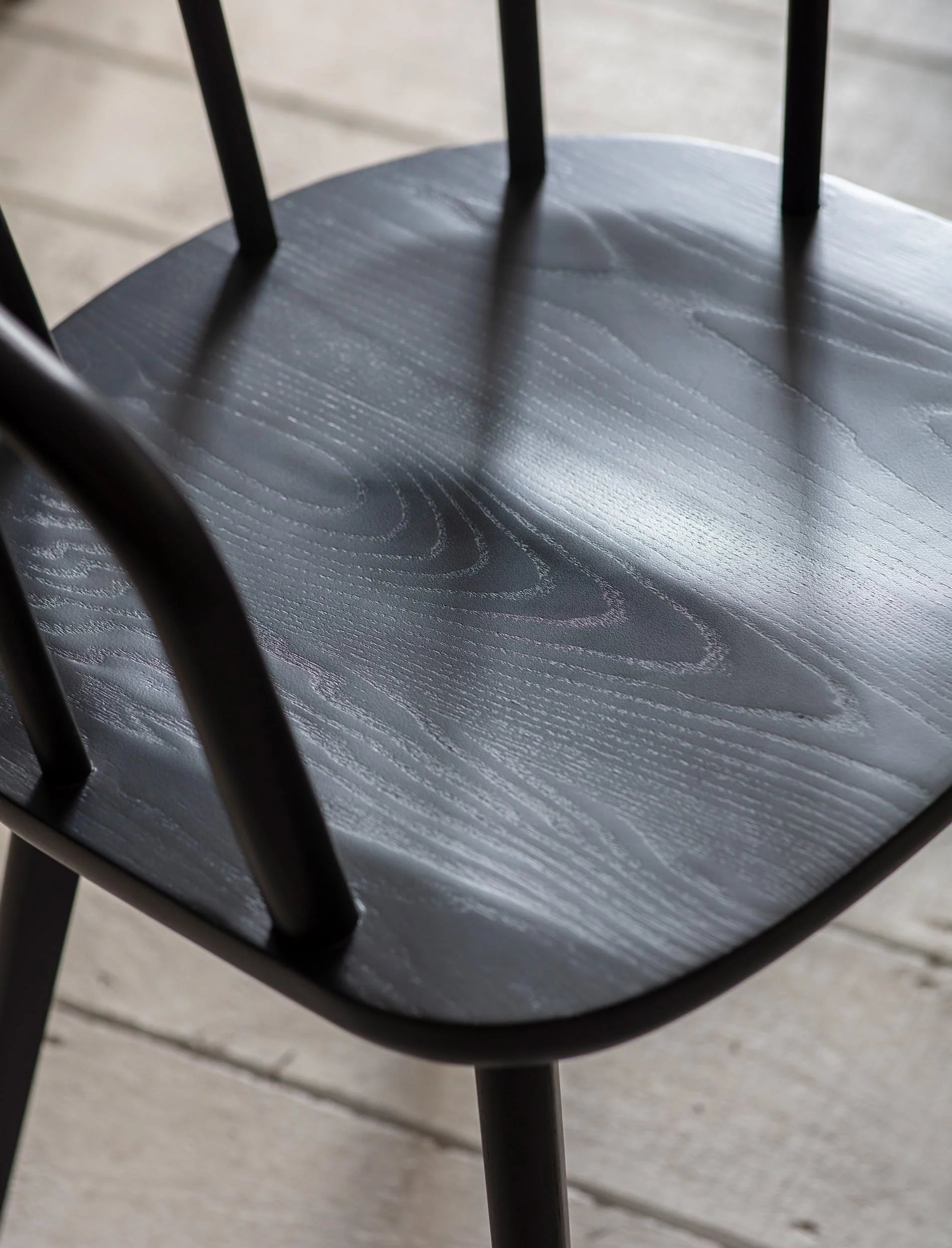 Carver Chair-3.jpg