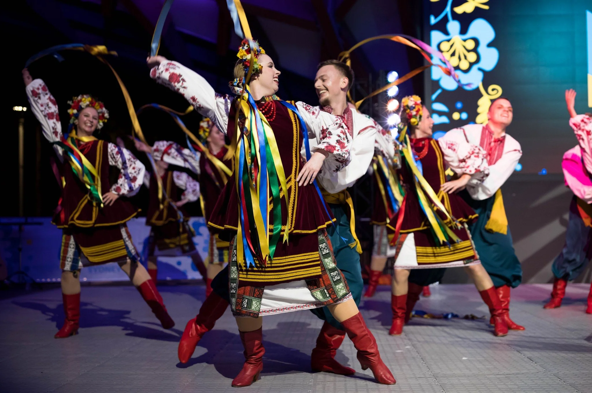 That magic between dance partners, the roar of the crowd, and the rhythm of the music&hellip; pure joy, every time 💫
Another stunning pic from @ukifest_sydney 
#lehendaukrainiandancecompany #ukrainiandance #dancers #melbourneentertainers