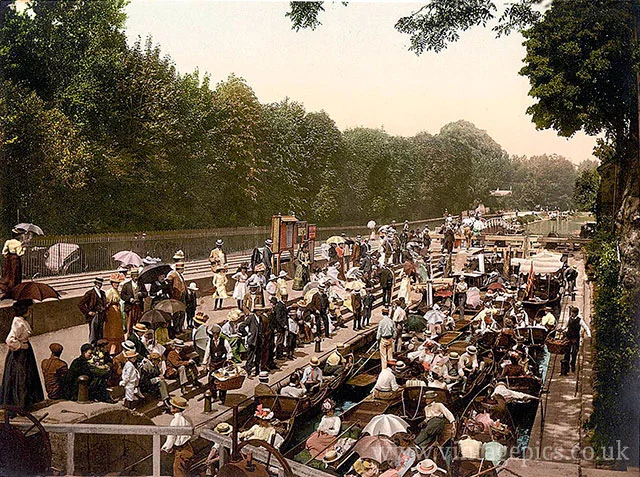 BRK3388-WINDSOR-BOULTERS-LOCK.jpg