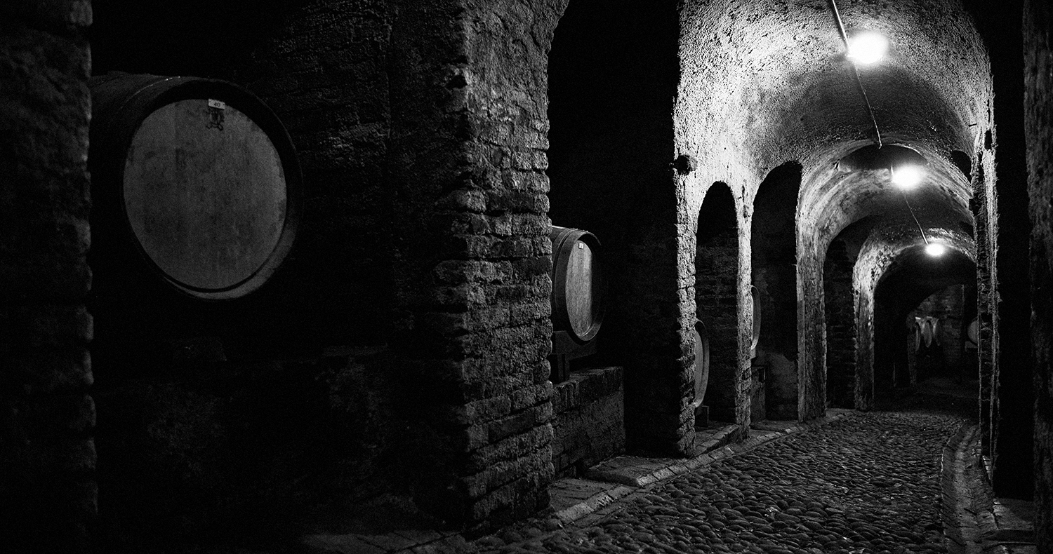 Cantina del Glicine, Neive, Langhe. Wine cellar from the 15th century. Photo Nicolas Schot