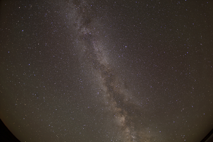 Badlands_MilkyWay_em.jpg